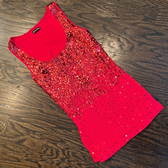 NWT -RED SEQUINS FRONT, SZ-L SLEEVELESS CAMISOLE by SCARLET BLVD - Picture 2 of 11